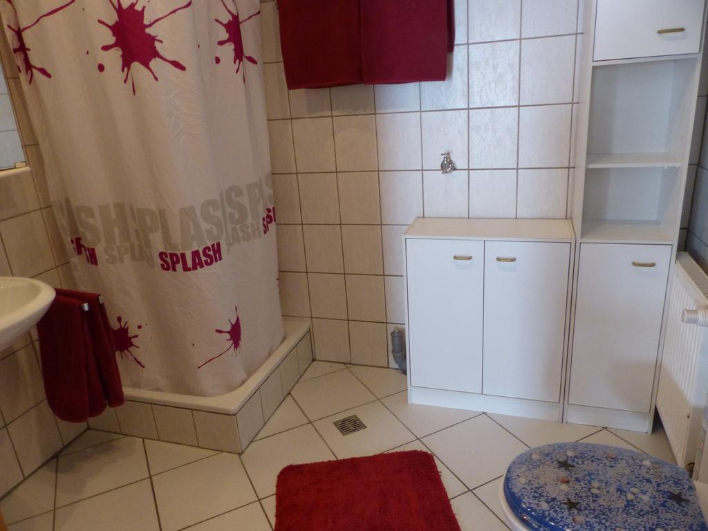 Anja'S Ferienwohnung アルケン エクステリア 写真